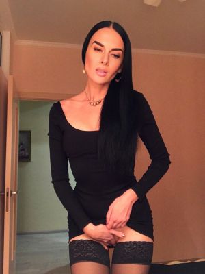 Анжелика  — шлюха по вызову, от 5000 руб. в час