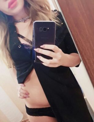 Александра, анкетные фото