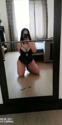 Снять девушку для секса от 3000 руб. в час (Алина, тел. 8 915 614-06-67)